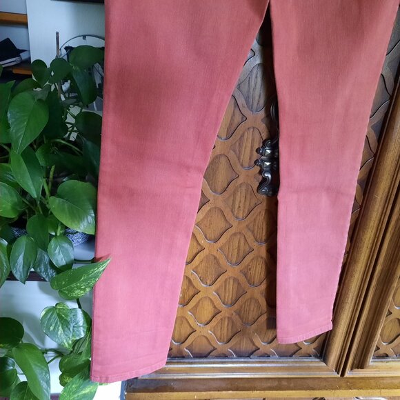 Old Navy Rockstar Midrise Skinny Jeans - Size 6 - Picture 8 of 16